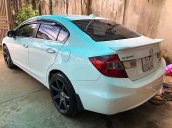 Bán xe Honda Civic 2.0 AT sản xuất năm 2013, màu trắng