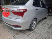 Cần bán lại xe Hyundai Grand i10 sản xuất 2018, màu bạc còn mới 