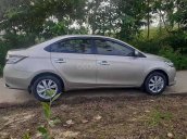 Cần bán lại xe Toyota Vios 1.5E sản xuất 2016, màu vàng cát  