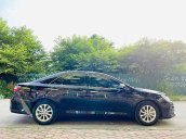 Bán ô tô Toyota Camry 2.0E đời 2016, màu đen còn mới 