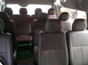 Bán xe Toyota Hiace đời 2013, màu bạc, xe nhập