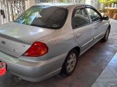 Cần bán xe Kia Spectra sản xuất năm 2004, màu bạc còn mới