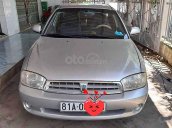 Cần bán xe Kia Spectra sản xuất năm 2004, màu bạc còn mới