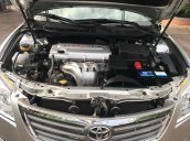 Cần bán gấp Toyota Camry sản xuất năm 2012, màu bạc, 680tr