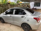 Cần bán Hyundai Grand i10 1.2 AT năm sản xuất 2015, màu bạc, xe nhập còn mới 