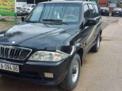 Bán xe Ssangyong Musso năm 2001, màu đen số sàn, giá tốt