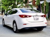 Cần bán xe Mazda 3 đời 2015, màu trắng, 489tr