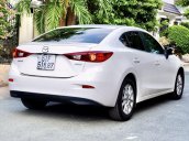 Cần bán xe Mazda 3 đời 2015, màu trắng, 489tr