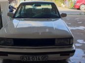 Cần bán Nissan Bluebird đời 1985, màu trắng, giá chỉ 30 triệu