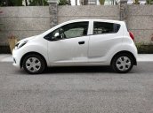 Bán Chevrolet Spark đời 2018, màu trắng