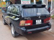 Bán xe Ssangyong Musso năm 2001, màu đen số sàn, giá tốt