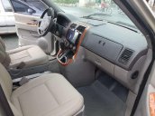 Cần bán gấp Kia Carnival sản xuất 2008 màu ghi vàng, giá tốt