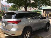 Cần bán Toyota Fortuner sản xuất năm 2019, màu bạc giá cạnh tranh