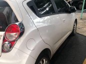 Cần bán xe Chevrolet Spark năm sản xuất 2016, màu trắng chính chủ