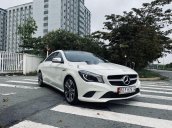 Cần bán gấp Mercedes CLA 200 2016, màu trắng, giá chỉ 939 triệu