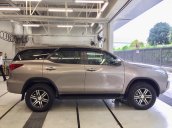 Thanh lý xe Toyota Fortuner 2.4G MT 2019, màu đồng, xe đi được đi 8.700km - xe chất giá tốt