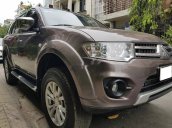 Cần bán xe Mitsubishi Pajero Sport năm 2016, màu xám 