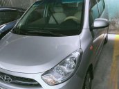 Cần bán xe Hyundai Grand i10 đời 2012, màu bạc, nhập khẩu nguyên chiếc 