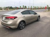 Cần bán xe Kia Cerato đời 2018, số tự động