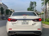 Bán gấp Mazda 6 2.0 Premium sản xuất 2020