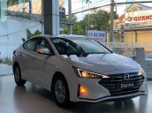 Cần bán xe Hyundai Elantra năm sản xuất 2020, màu bạc, xe nhập