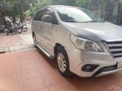 Cần bán Toyota Innova năm sản xuất 2015, nhập khẩu còn mới