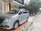 Cần bán Toyota Innova năm sản xuất 2015, nhập khẩu còn mới