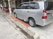 Cần bán Toyota Innova năm sản xuất 2015, nhập khẩu còn mới