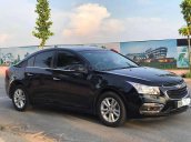 Cần bán gấp Chevrolet Cruze đời 2016, màu đen còn mới