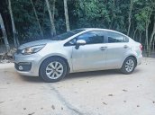 Bán ô tô Kia Rio sản xuất năm 2017, màu bạc, nhập khẩu chính chủ, giá 335tr