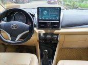 Cần bán Toyota Vios 2015, màu vàng còn mới