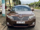 Bán Toyota Venza năm 2010, màu nâu, nhập khẩu nguyên chiếc xe gia đình