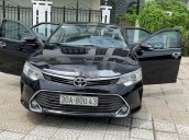 Bán xe Toyota Camry 2.5Q sản xuất 2015, có sẵn giao ngay đây