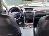 Bán xe Toyota Camry 2.5Q sản xuất 2015, có sẵn giao ngay đây