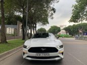 Bán Ford Mustang 2.3 Eco Fastback sản xuất 2018, màu trắng, nhập khẩu