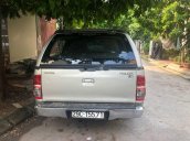 Cần bán gấp Toyota Hilux sản xuất 2013, nhập khẩu  