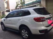 Bán xe Ford Everest năm 2019, màu trắng, xe nhập, xe gia đình