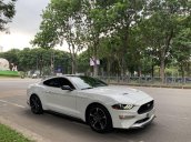 Bán Ford Mustang 2.3 Eco Fastback sản xuất 2018, màu trắng, nhập khẩu