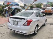 Bán Nissan Sunny đời 2017, màu bạc, nhập khẩu số tự động, bản full