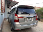 Bán ô tô Toyota Innova G đời 2014, màu bạc xe gia đình