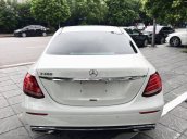 bán xe Mercedes-Benz E class E200 trắng nâu SX 2016, đi 40 000km