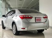 Bán Toyota Corolla Altis 1.8AT - 2015