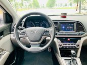 Bán xe Hyundai Elantra 2016, màu trắng, giá tốt nhất