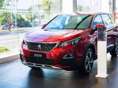 Cần bán xe Peugeot 5008 1.6 AT sản xuất 2020, màu đỏ