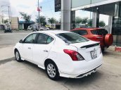 Bán xe Nissan Sunny 2017, màu trắng, số tự động