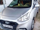 Bán Hyundai Grand i10 đời 2018, màu bạc còn mới