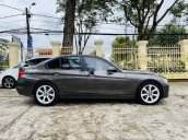 Bán BMW 320i năm sản xuất 2012, màu xám, nhập khẩu nguyên chiếc