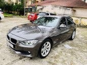 Bán BMW 320i năm sản xuất 2012, màu xám, nhập khẩu nguyên chiếc