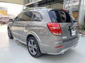 Bán xe Chevrolet Captiva đời 2018, màu xám, giá 665tr