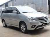 Cần bán gấp Toyota Innova đời 2014, giá chỉ 448 triệu